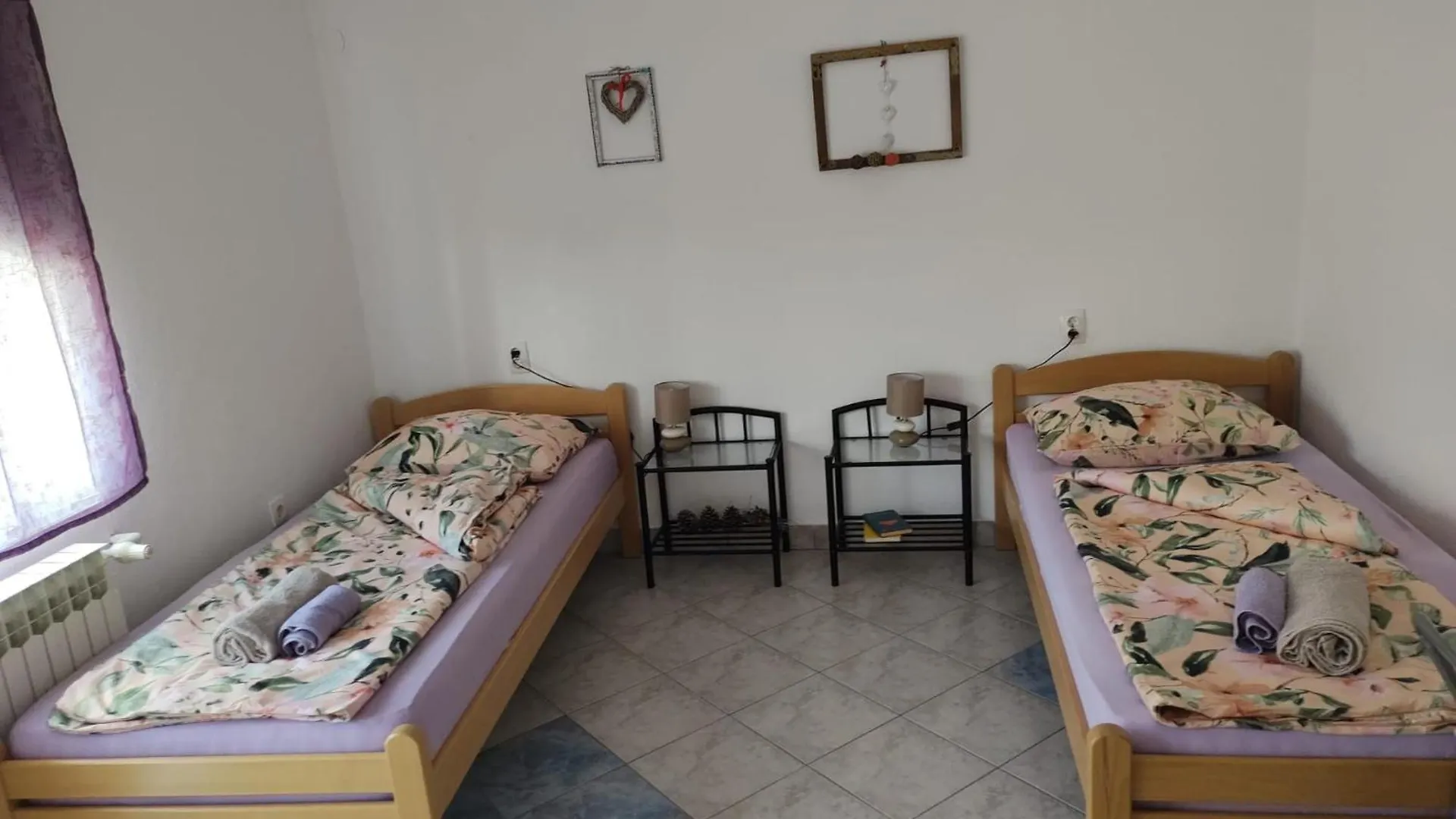 Apartment Ada Bed & Breakfast Gracac  Aparthotel Gracac (Zadar)