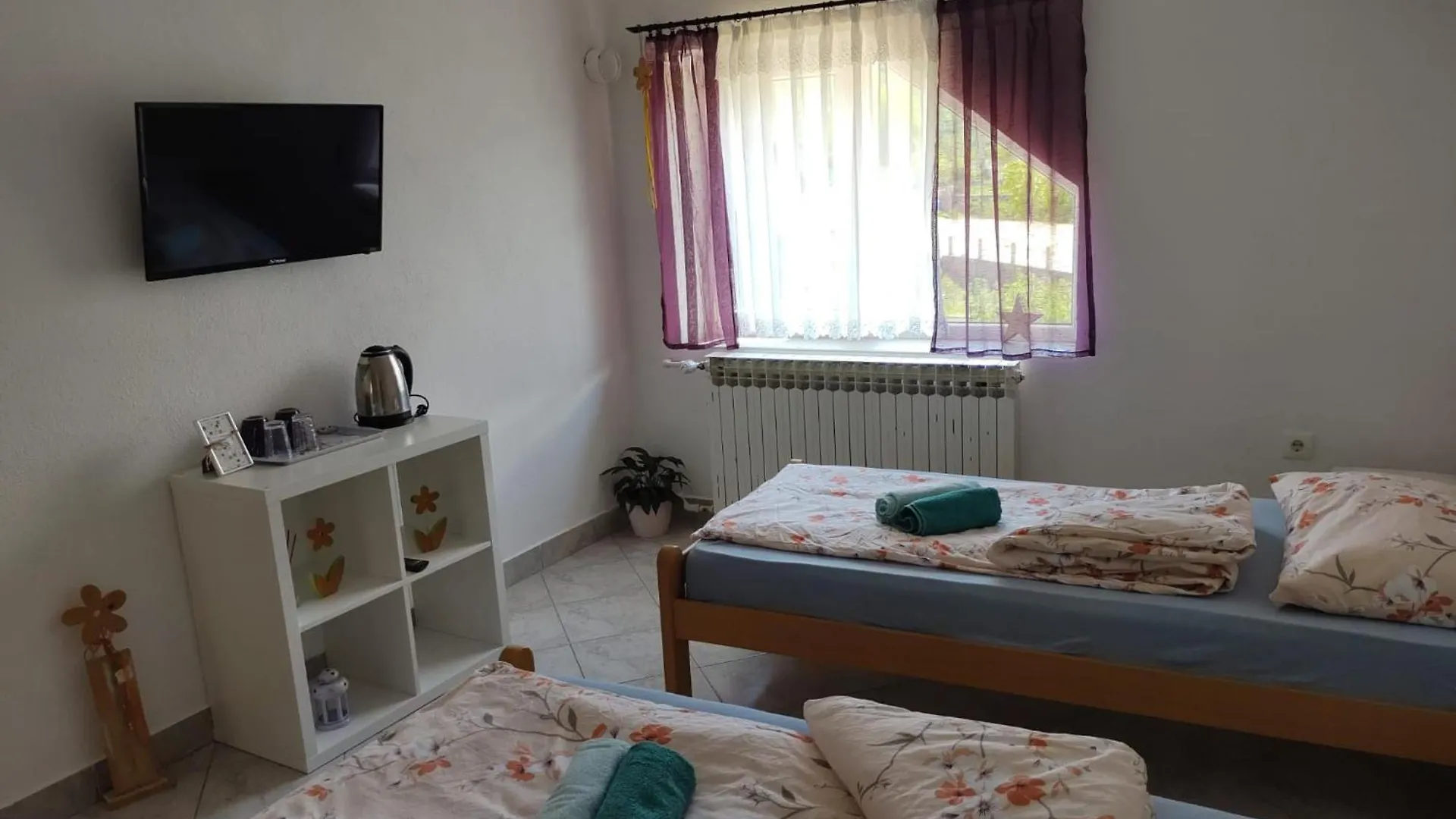Apartment Ada Bed & Breakfast Gracac  Gracac (Zadar)