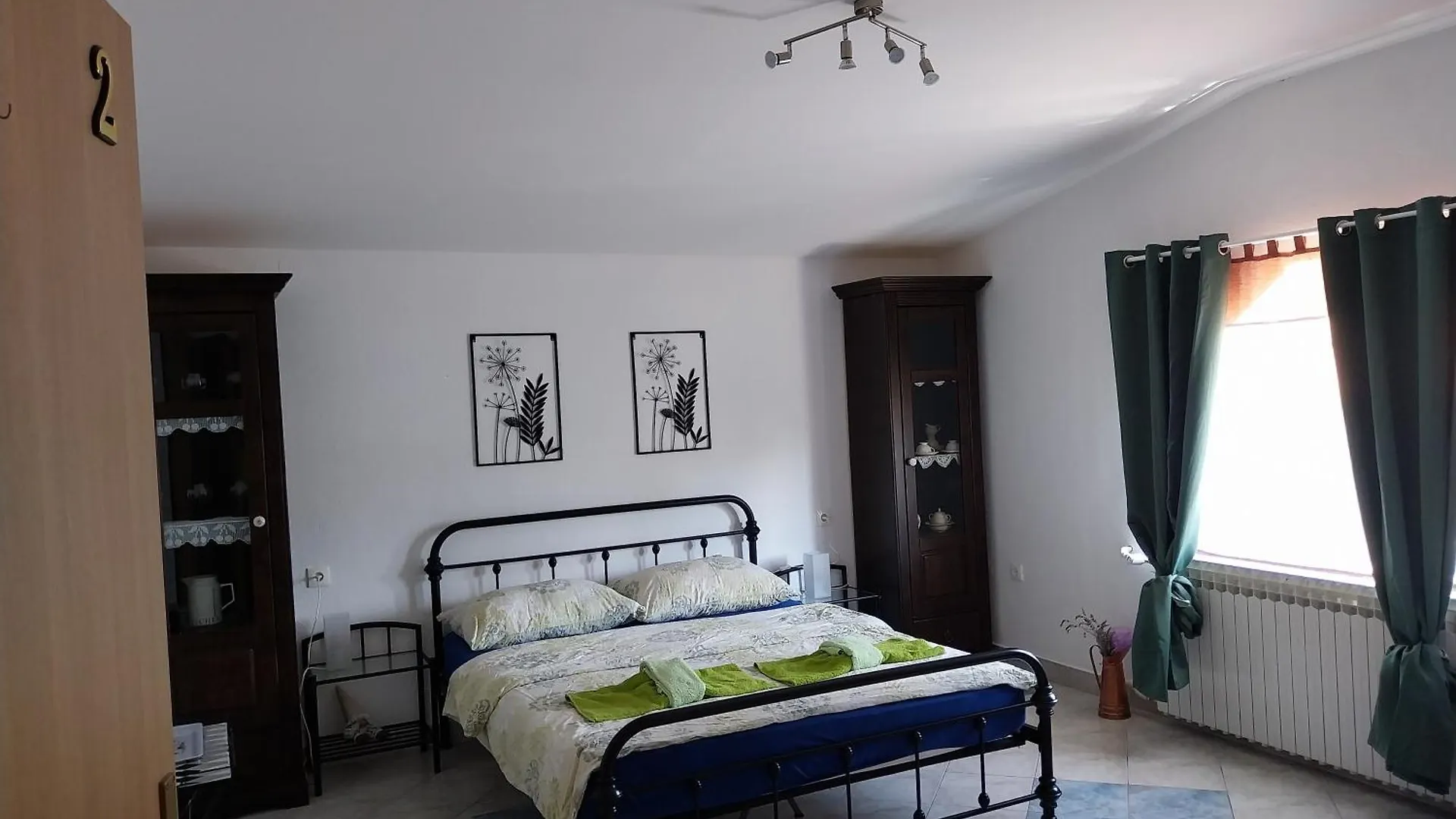 Apartment Ada Bed & Breakfast Gracac  Croatia