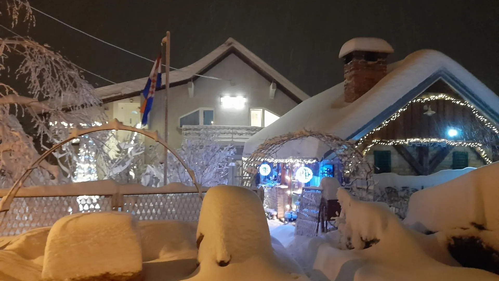 Apartment Ada Bed & Breakfast Gracac  Croatia