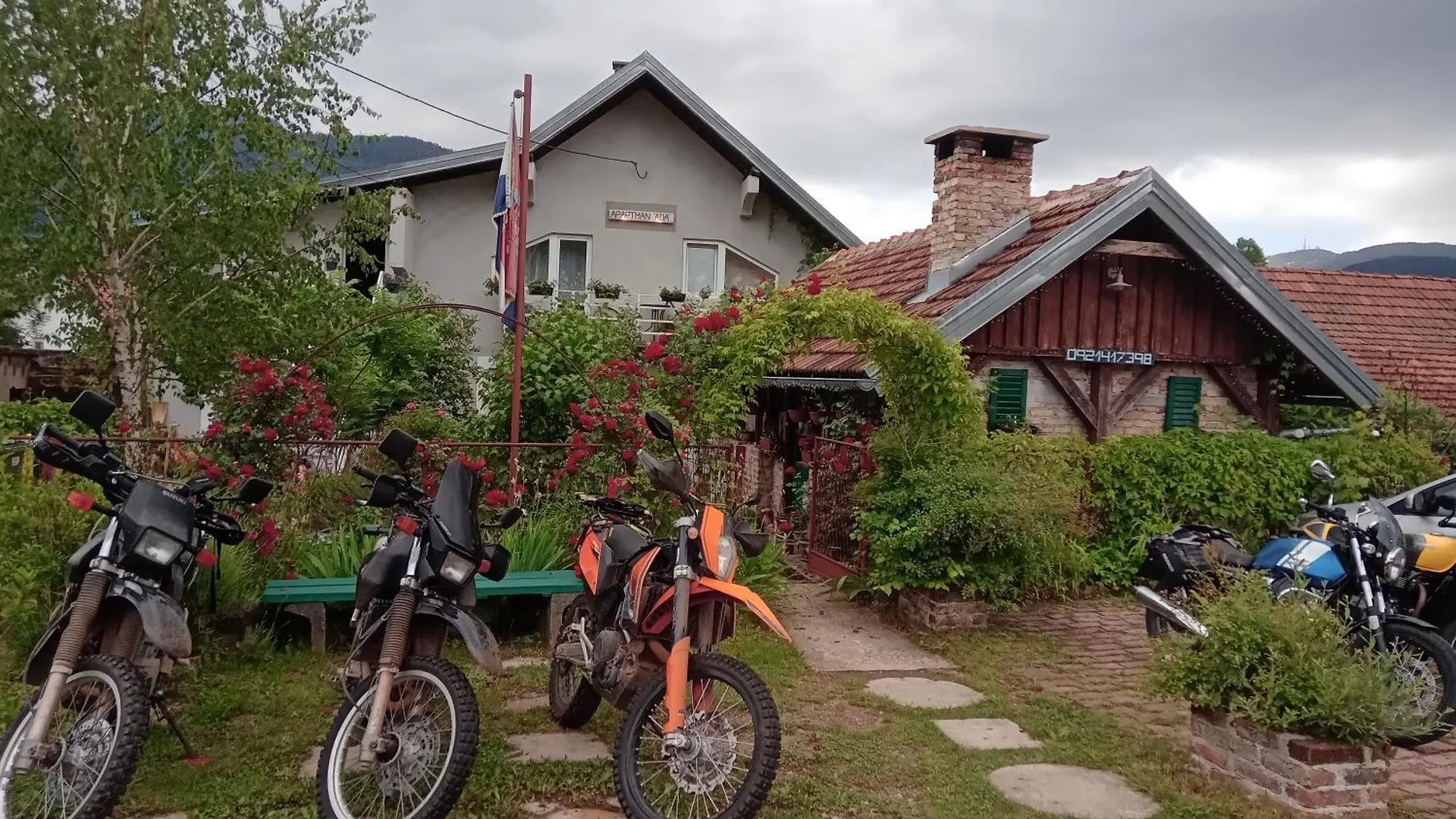Apartment Ada Bed & Breakfast Gracac  Croatia
