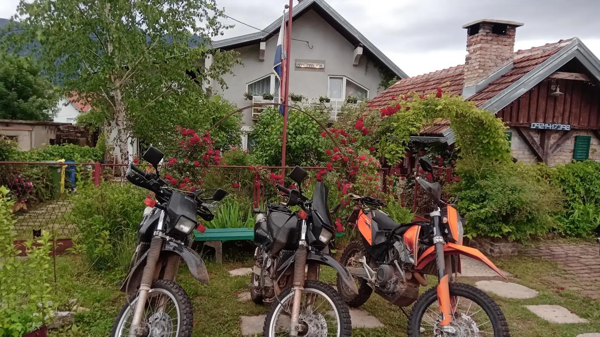 Apartment Ada Bed & Breakfast Gracac  3*, Gracac (Zadar) Croatia