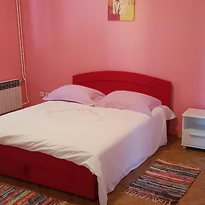  Guest house House Nena